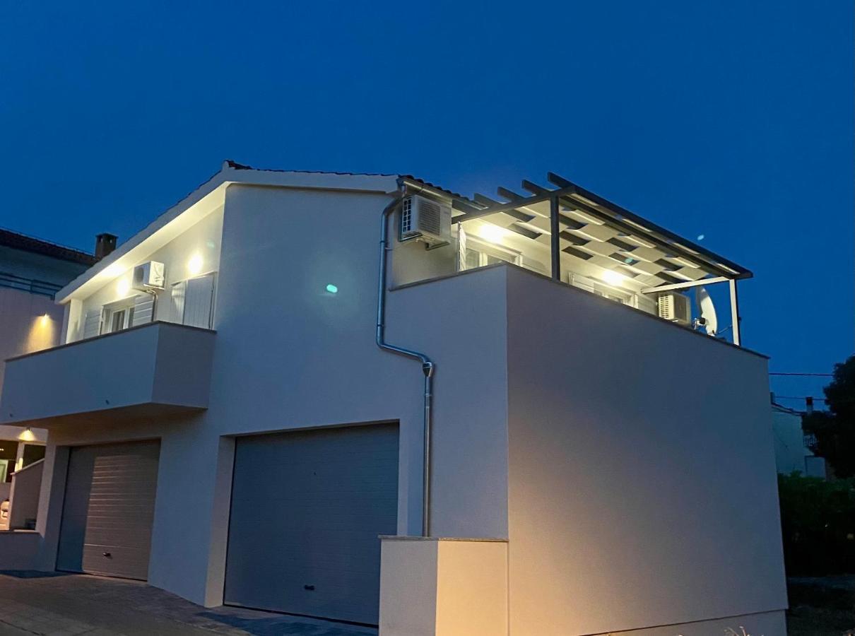 Villa Adria Vodice Eksteriør billede